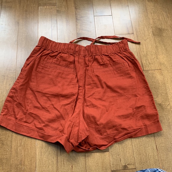 Orange Summer Flowy UniQlo Shorts - Picture 5 of 6